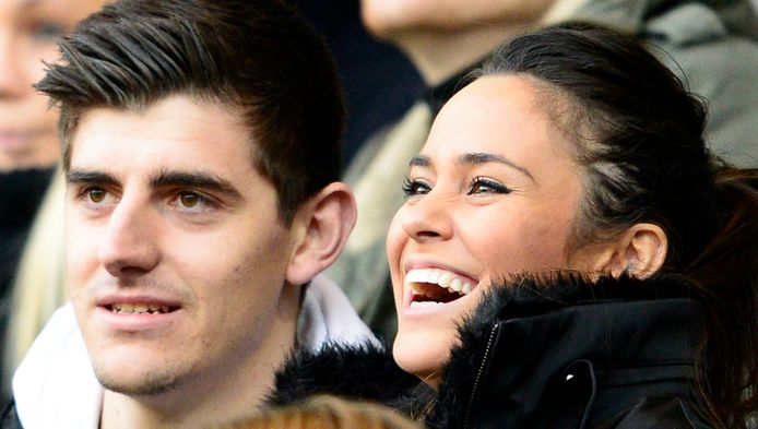 Pril liefdesgeluk in december 2013, toen Courtois als keeper van Atlético samen met Marta een thuismatch van Genk bijwoonde.