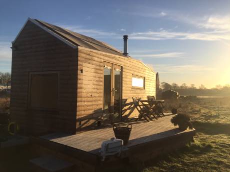 Thuiswerken in een tiny house, is dat niet te krap? ‘Met z’n tweeën kan het een uitdaging zijn’
