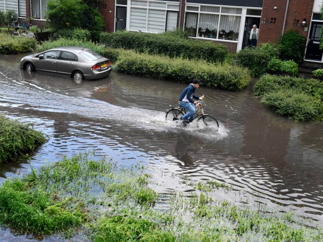 Dinsdagmiddag code geel in acht provincies: wateroverlast en hagelstenen verwacht