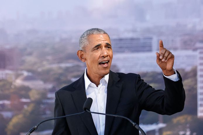 Barack Obama lors d'un discours à Chicago, le 28 septembre 2021.