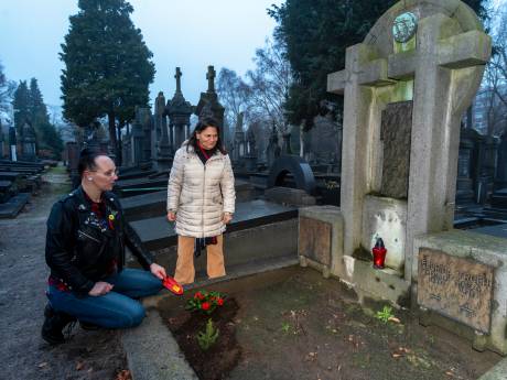 Graf van eerste openlijk lesbisch koppel wordt mogelijk monument, ‘Symbool voor de LHBTI-gemeenschap in Tilburg’
