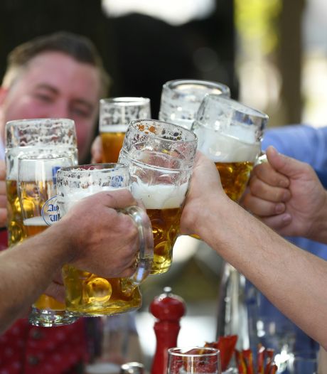Une ville en Allemagne veut limiter le prix de la pinte de bière à 2 euros