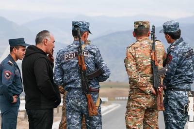 L’Arménie et l’Azerbaïdjan en pourparlers pour fixer leur frontière