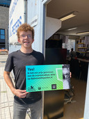 Daniël Schot uit Vlissingen won met de actie Diploma in the Pocket kaartjes voor het Summer Festival.