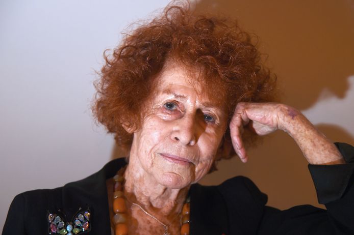 Loridan werd op haar vijftiende door de nazi's naar het concentratiekamp Auschwitz-Birkenau afgevoerd.