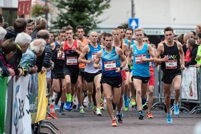 Sterk deelnemersveld voor jubilerende Kramp Run: Nederlandse, Belgische én Afrikaanse toppers aan de