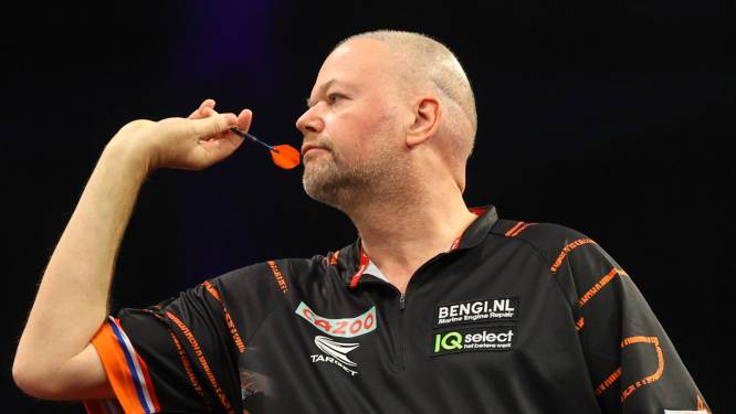 Van Barneveld direct naar huis op eerste EuroTour-toernooi, Van Duijvenbode treft Nederlander