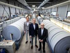 Na 187 jaar draaien de machines van textielfabriek Zwartz in Oldenzaal nog altijd op volle toeren