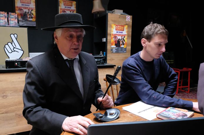 Ook Jonas Boets’ vader Herman speelde een rol tijdens de boekvoorstelling.