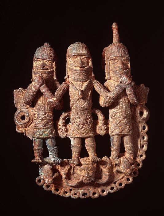 Bronzen taillehanger uit de 18de eeuw uit het koninkrijk Benin.