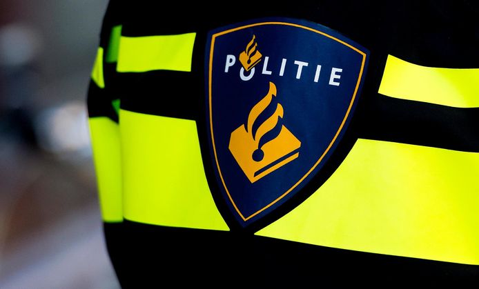De agent is vrijgesproken.
