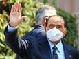 Berlusconi nacht in ziekenhuis na val
