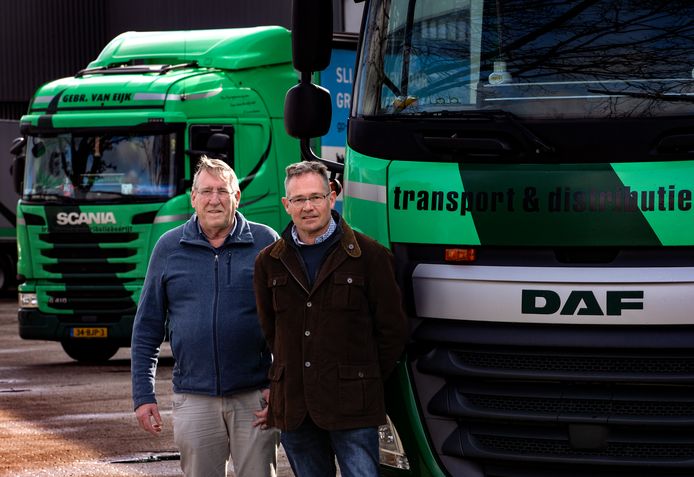 Transportondernemers Peer van Eijk (links) en Bart van de Werff eisen schadevergoeding voor te duur betaalde trucks als gevolg van verboden prijsafspraken tussen truckfabrikanten.