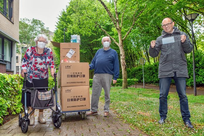 Rechts wethouder Marcel Willemsen.