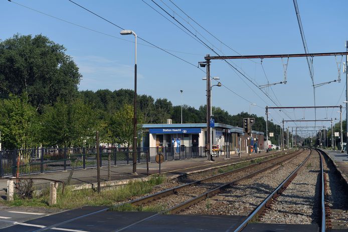 De feiten speelden zich af aan het station in Haacht.