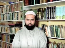 Oud-imam Haselhoef 20 maanden cel in voor fraude