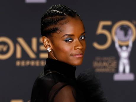 Black Panther-actrice verdwijnt van Twitter na ophef over antivax-video