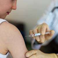 Dokter Rutger over coronavaccinatie voor kinderen: de voor- en nadelen