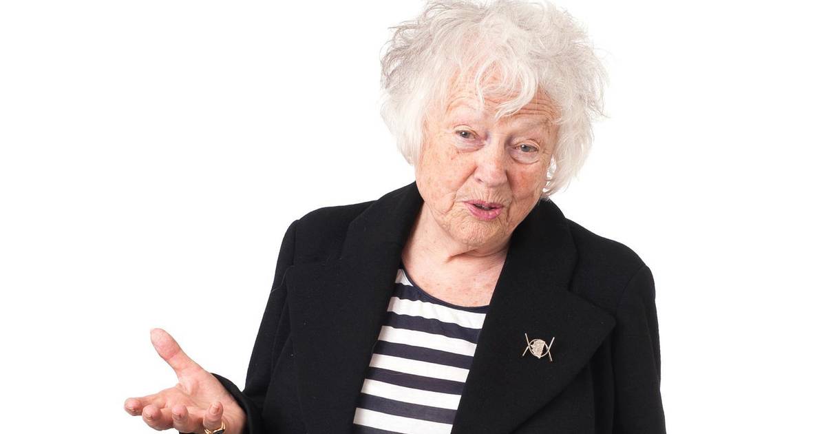 Met Wim Kan en Corry Vonk op het podium Nieuws AD.nl