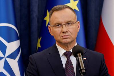 Poolse president krijgt bakken kritiek omdat hij “twijfelt of Oekraïne Krim ooit zal terugwinnen”: “Ongelooflijk domme uitspraak”
