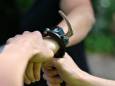 Bredase snelheidsduivel (19) verstopt harddrugs in onderbroek: politie onderschept zakjes tijdens controle