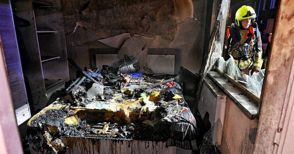 Nieuwsoverzicht | Drie gewonden bij ongeval op A27 - Ravage na brand op slaapkamer - BN DeStem