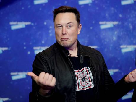 De faux Elon Musk multiplient les arnaques aux cryptomonnaies