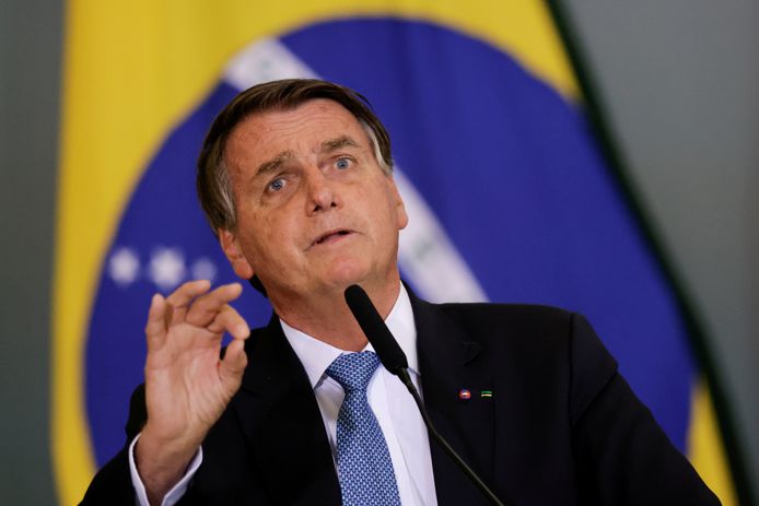De Braziliaanse president Jair Bolsonaro hangt mogelijk een aantal aanklachten boven het hoofd vanwege zijn coronabeleid.