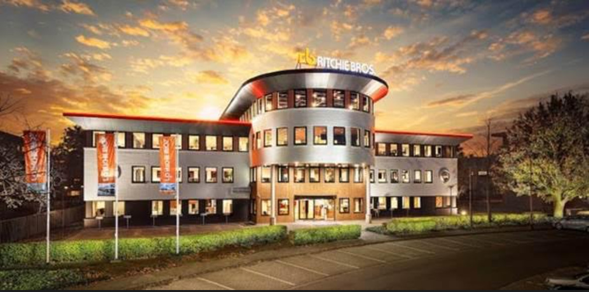 Veilinggigant Ritchie Brothers opent nieuw hoofdkantoor in Breda Foto