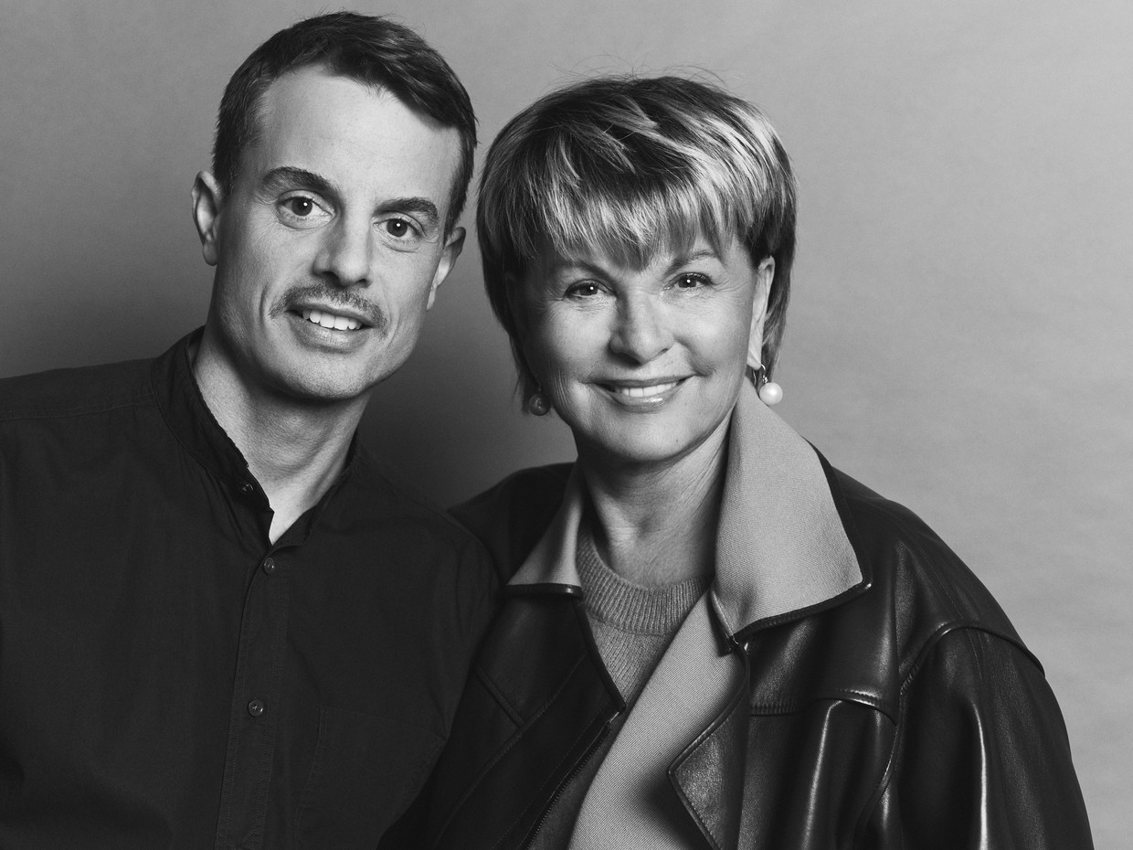 Christian Wijnants met Myriam Ullens, oprichtster van het merk. Beeld RV