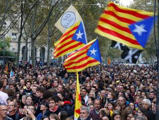 Duizenden Catalanen opnieuw op straat op vooravond Spaanse verkiezingen