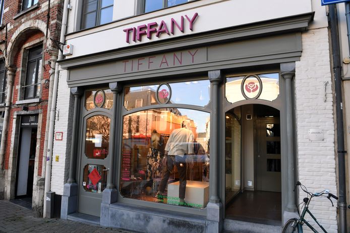 Tiffany op de Vismarkt doet een uitverkoop, want de kledingzaak krijgt een make-over.