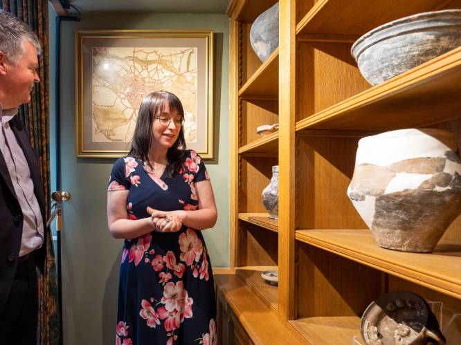Van hertvormige kandelaar tot heksenkruik: archeologen exposeren nooit eerder getoonde vondsten
