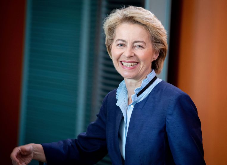 Defensieminister Ursula von der Leyen is de nieuwe voorzitters van de Europese Commissie.  Beeld Kay Nietfeld / DPA