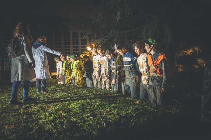 “Weekdopen worden ingekort, schachtenverkopen worden niet meer gedaan en de dopen zijn over het algemeen inclusiever geworden", klinkt het.