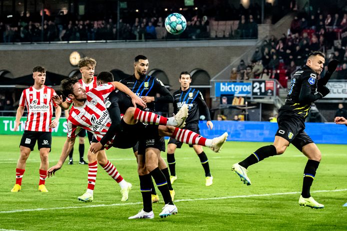 Bart Vriends in duel.