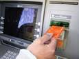 Nepbezorgers PostNL verwisselen bankpassen en ontfutselen pincodes: ook hoogbejaarde man (98) in Dokkum opgelicht