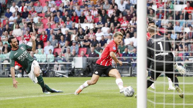 NEC verliest in doelpuntrijk duel van PSV, maar stijgt wel naar achtste plaats
