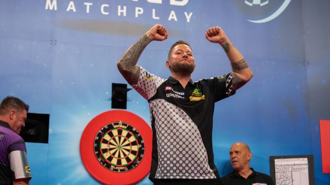 Dirk van Duijvenbode treft Danny Noppert in kwartfinale World Matchplay: ‘Belachelijk slecht dit’
