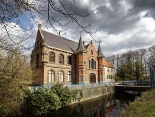 Lunchroom met café in kasteel Land van Ooit, met rol voor jongeren met een beperking
