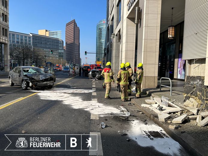 Het ongeval vond zaterdagochtend plaats in het centrum van Berlijn.
