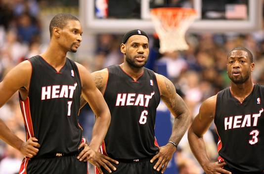 Van links naar rechts: Chris Bosh, LeBron James en Dwyane Wade.
