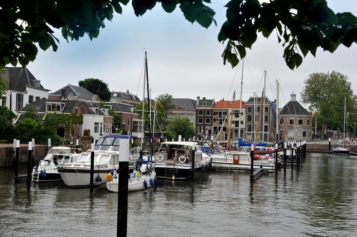 Jachthaven Maartensgat in Dordrecht
Foto : Rinie Boon