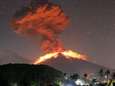 Vulkaan op Bali barst weer uit