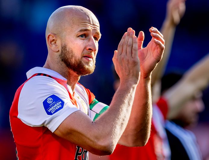 Feyenoord moet tegen AS Roma tevreden zijn met een gelijkspel