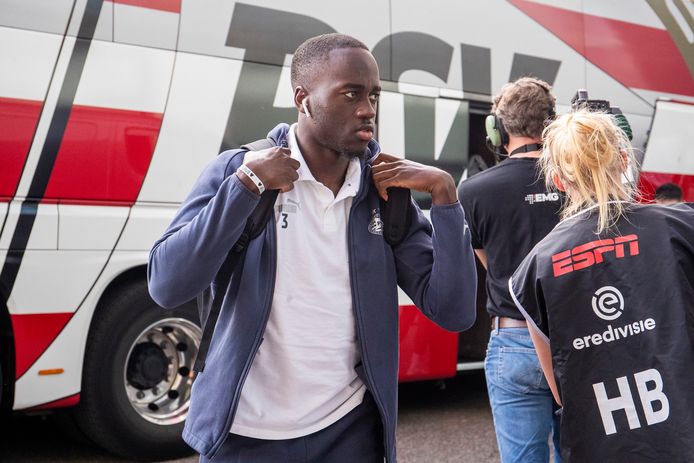 Jordan Teze had er de pest over in dat PSV punten verspeelde in Sittard.