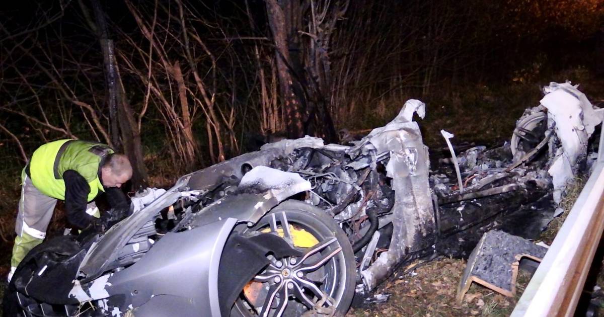grote verslagenheid na fataal ferrari ongeluk binnenland ad nl