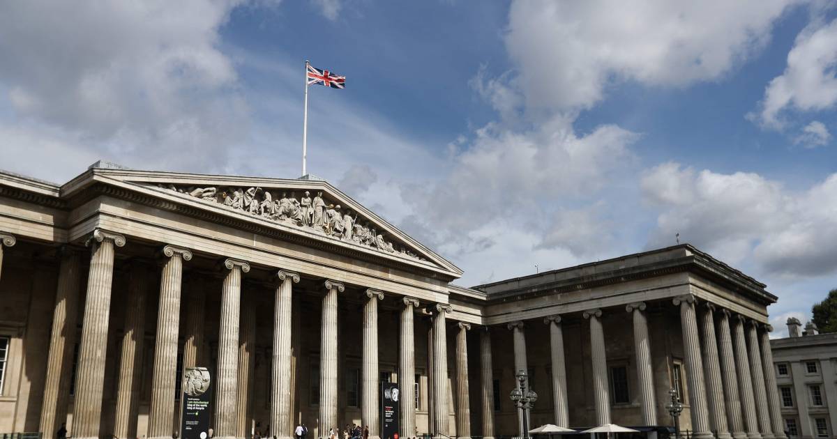 British Museum employee suspected of stealing valuables: ‘a very unusual incident’ |  outside