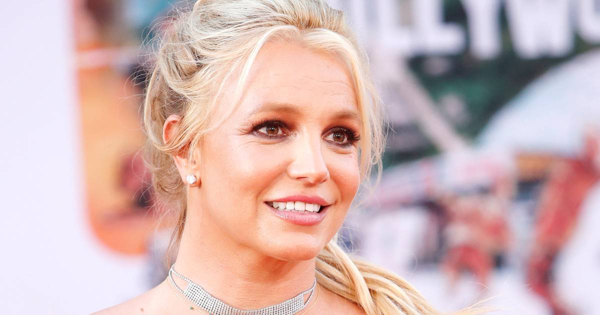 Britney Spears è furiosa dopo che i fan hanno mandato la polizia a casa sua: “Mi sento vittima di bullismo” |  Gente famosa