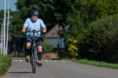 Belofte maakt schuld: Jack (81) fietste al 5000 kilometer om Maria te bedanken